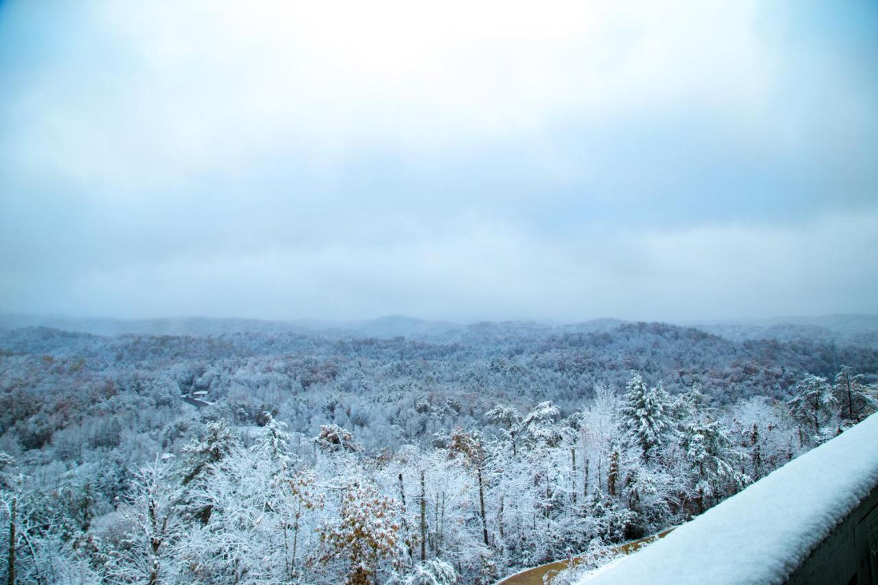 Leconte Mountain Breeze Villa Gatlinburg Dış mekan fotoğraf